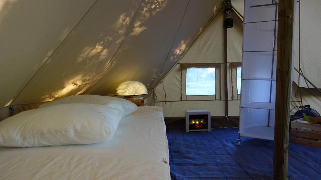 Atypik Nomad Hotel Recoubeau-Jansac Bagian luar foto