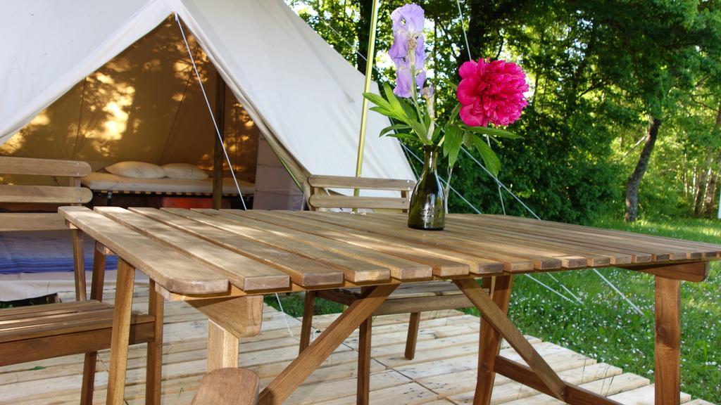 Atypik Nomad Hotel Recoubeau-Jansac Bagian luar foto